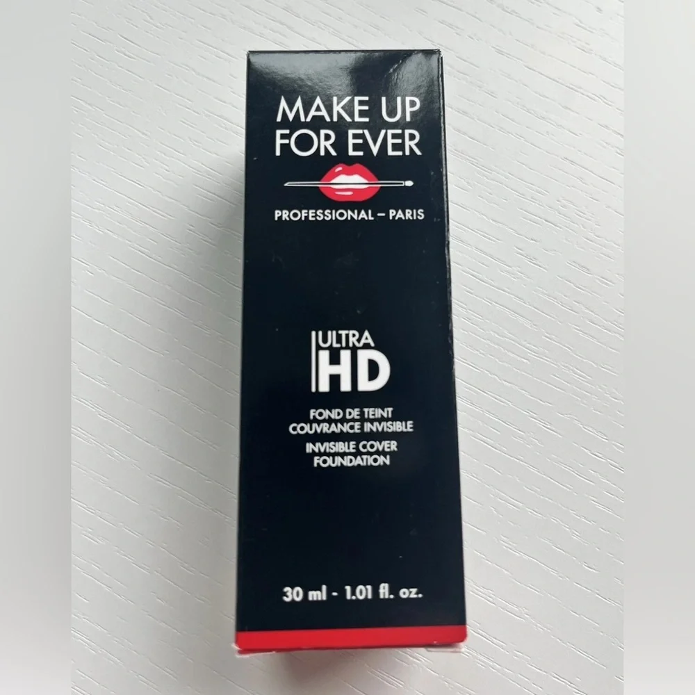 Make up for Ever Ultra Hd Invisible Cover Foundation Y373